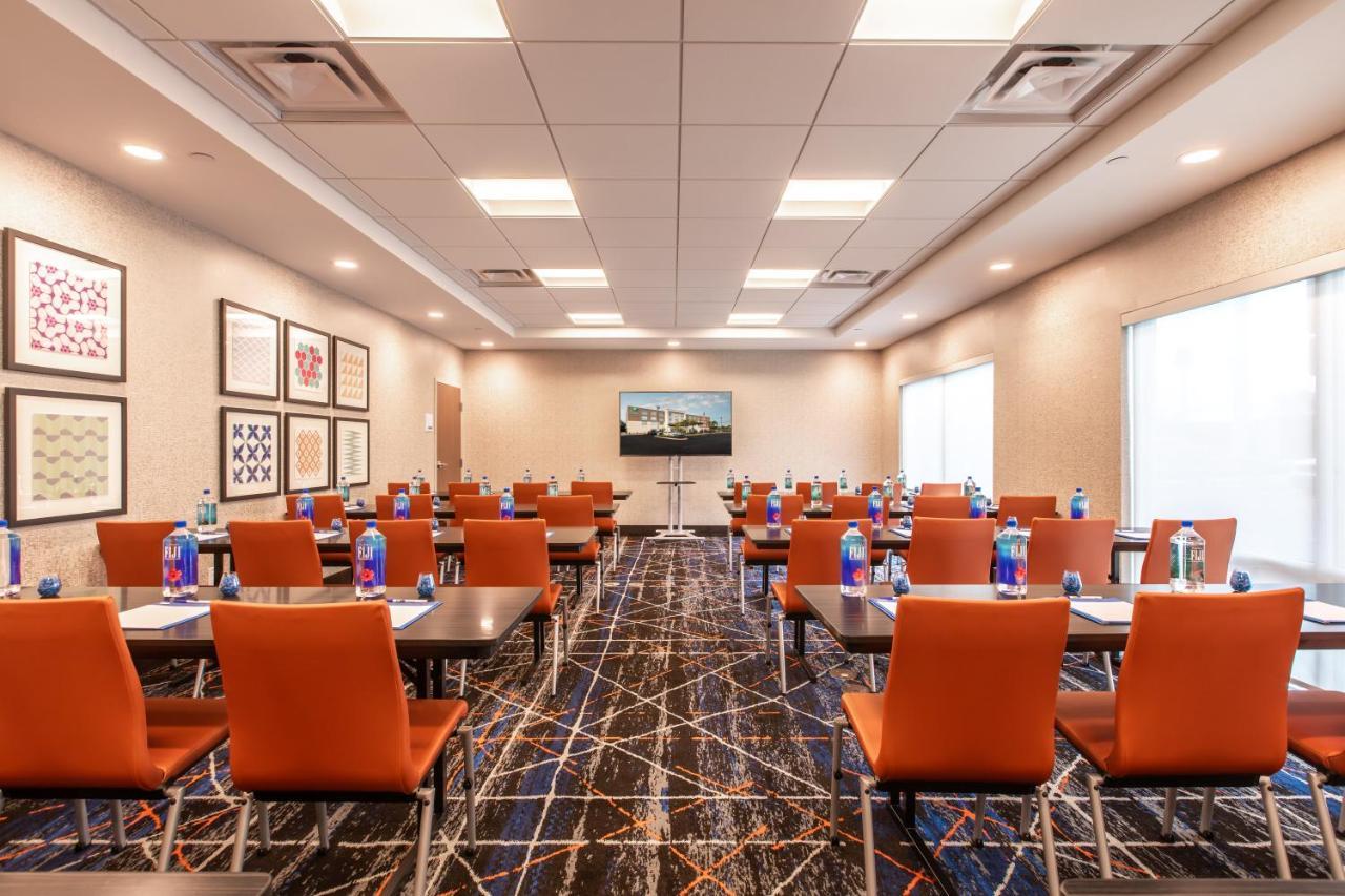 Holiday Inn Express & Suites Greenville S - Piedmont By Ihg מראה חיצוני תמונה